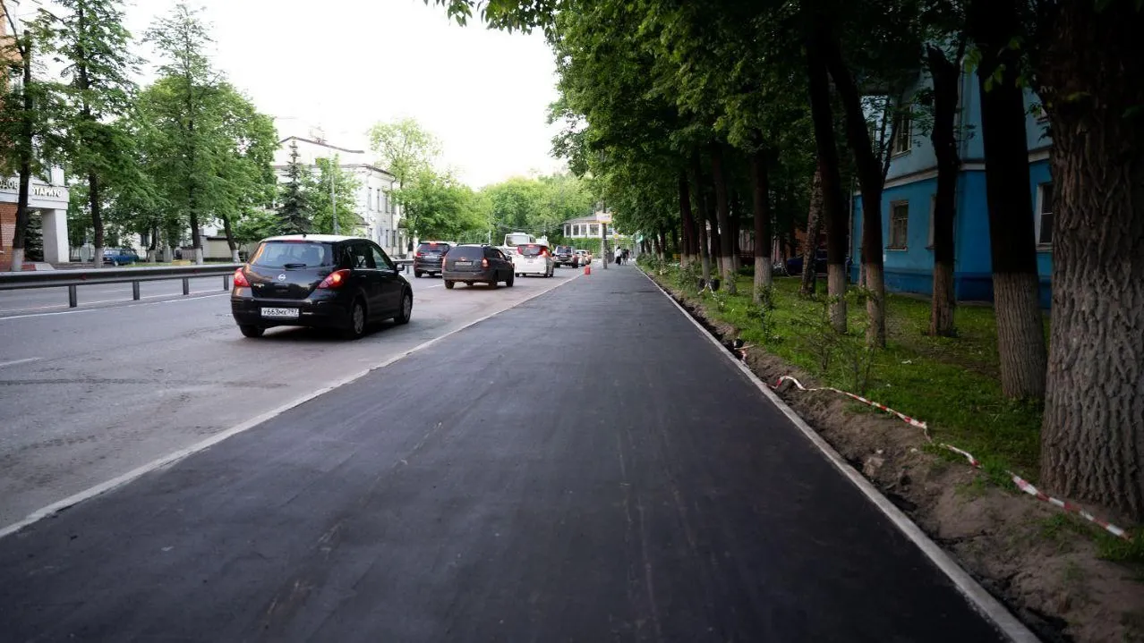 Досрочно завершен ремонт тротуара на улице Смирновской в Люберцах